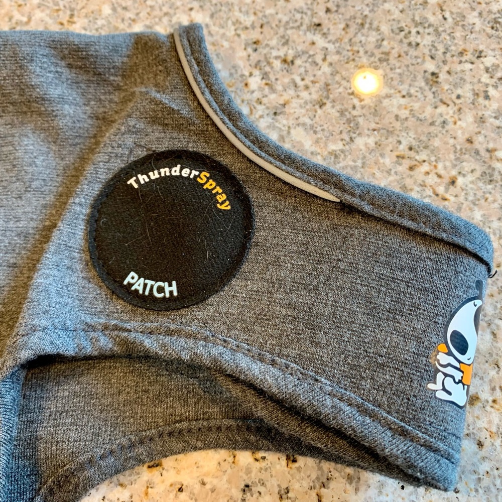 ThunderShirt for Dogs - Picture 3 of 8